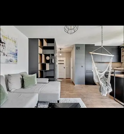 アパート Apartament Idea *