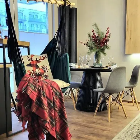Apartament Idea アパート *
